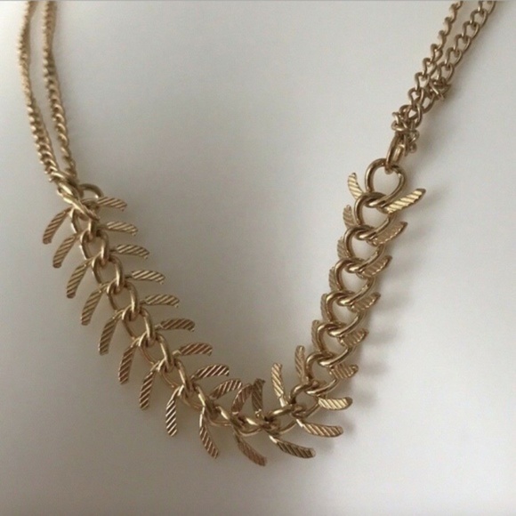 Necklace for women Mangalsutra leaf design Gold - Picture 2 of 5